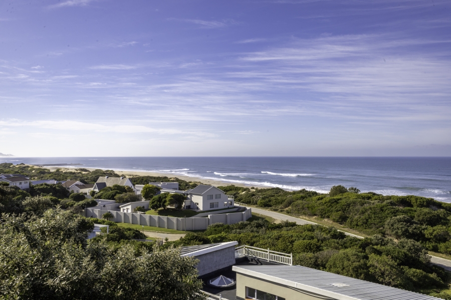 11 Bedroom Property for Sale in West Beach Eastern Cape